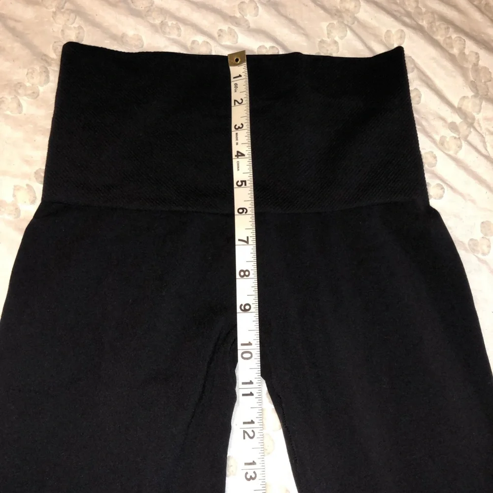 NWOT! Assets by Spanx! Full length, high rise leggings - Picture 4 of 5